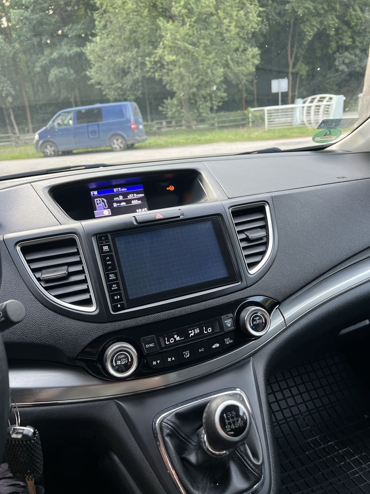 Honda CR-V 2015rok lift 1.6 disel , ladne wyposażenie, oryg lakier