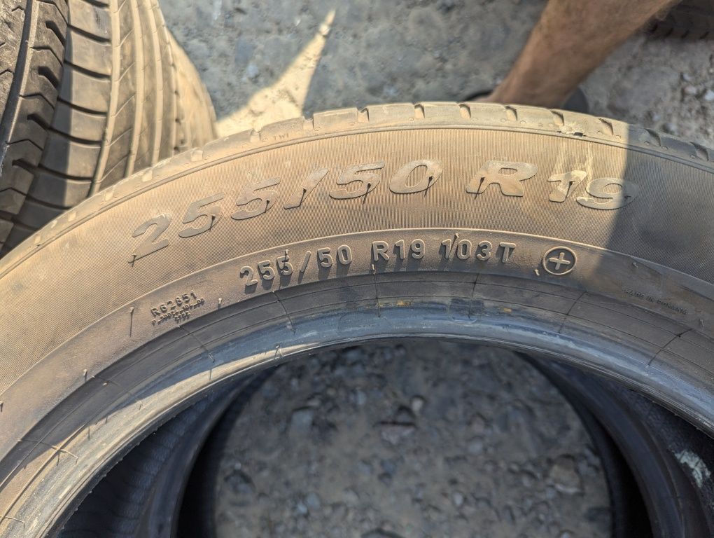 255/50R19 Pirelli 23рік