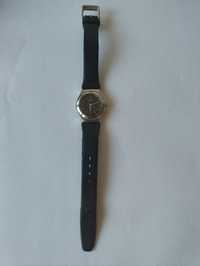 Zegarek damski Swatch Irony czarno-srebrny Pasek do wymiany