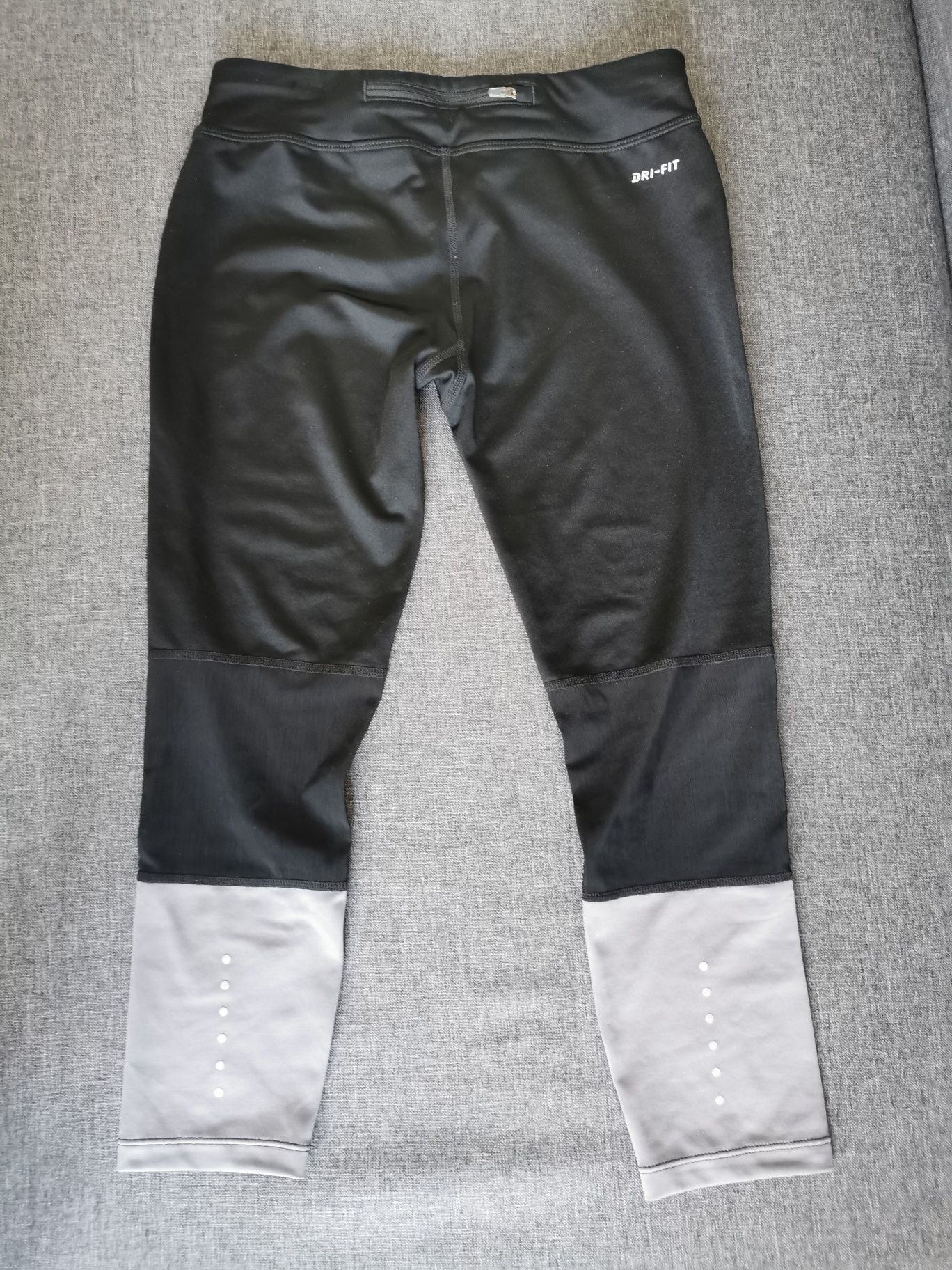 Legginsy dziewczęce Nike 146-156cm