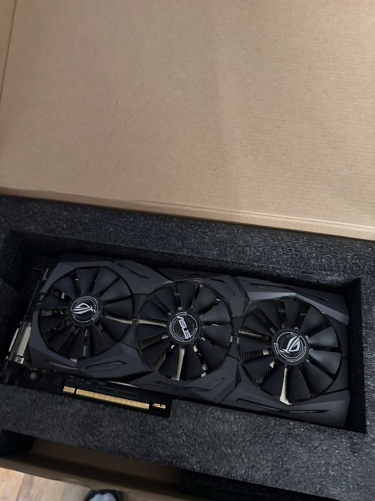 GTX 1060 Asus rock strix