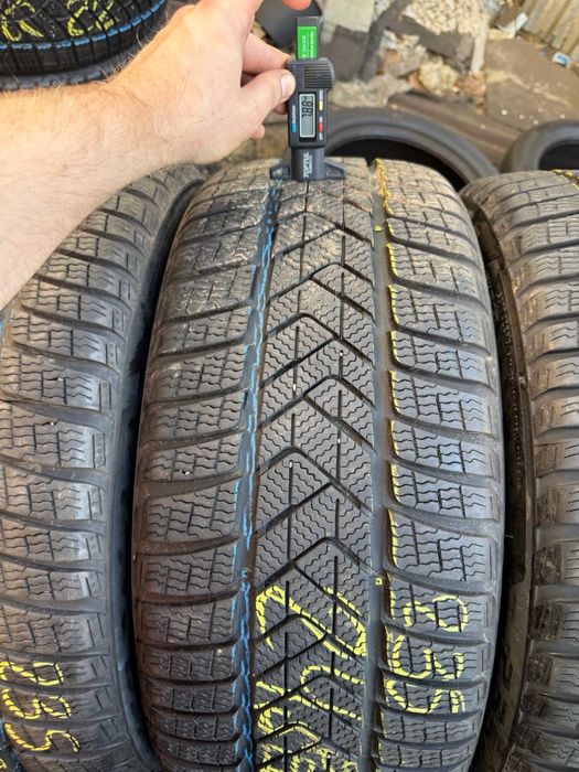 Шины БУ 235 45 R 18 Pirelli SOTOZERO 3 шумка Зимний комплект