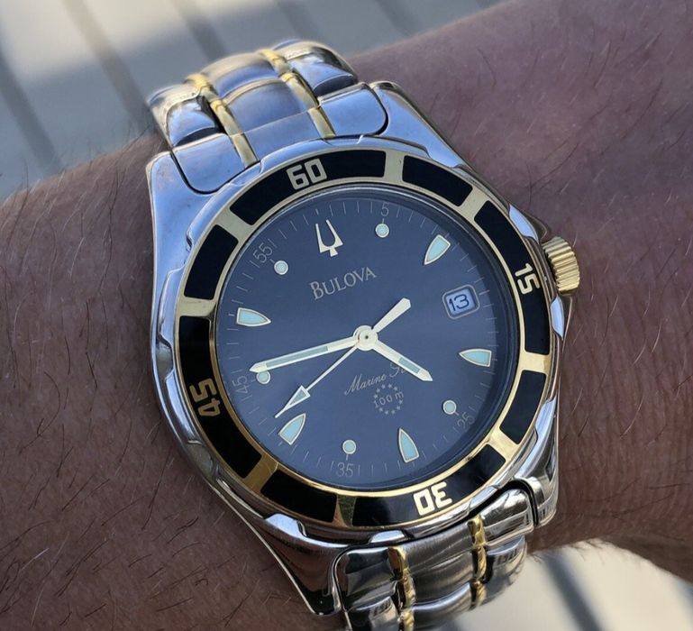 Швейцарський годинник Bulova