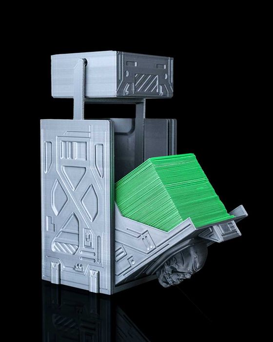 Deck Box „Rozpad Rdzenia” – Postaw na Sci-Fi Horror na Stole!