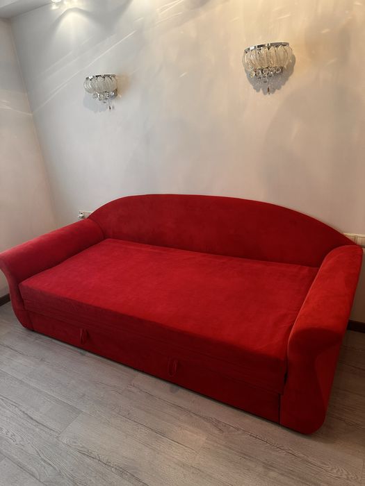 Продам  якісний та комфортний диван-ліжко