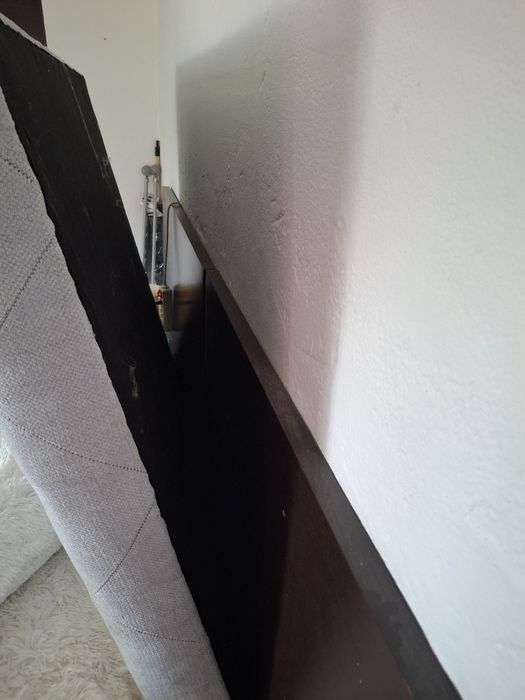 Vendo cama de casal + 2 mesas de cabeceira