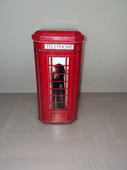 Antiga Lata em Metal Cabine Telefónica