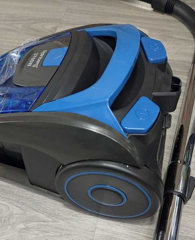Пилосос 3700W без мішковий іде з турбощіткою 2.5л контейнер