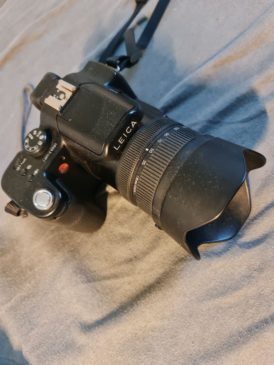 Lustrzanka Nikon F60 z obiektywami