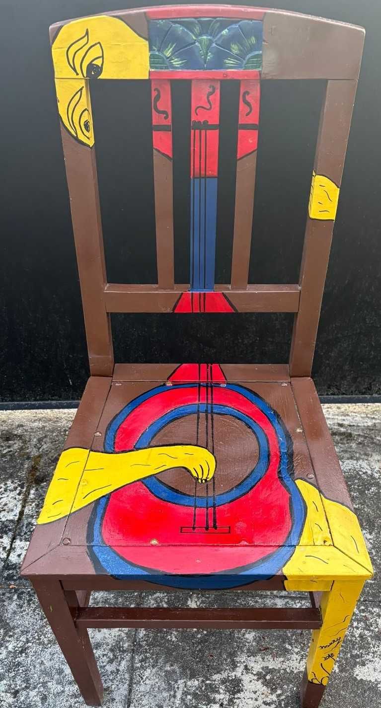 Cadeiras artísticas