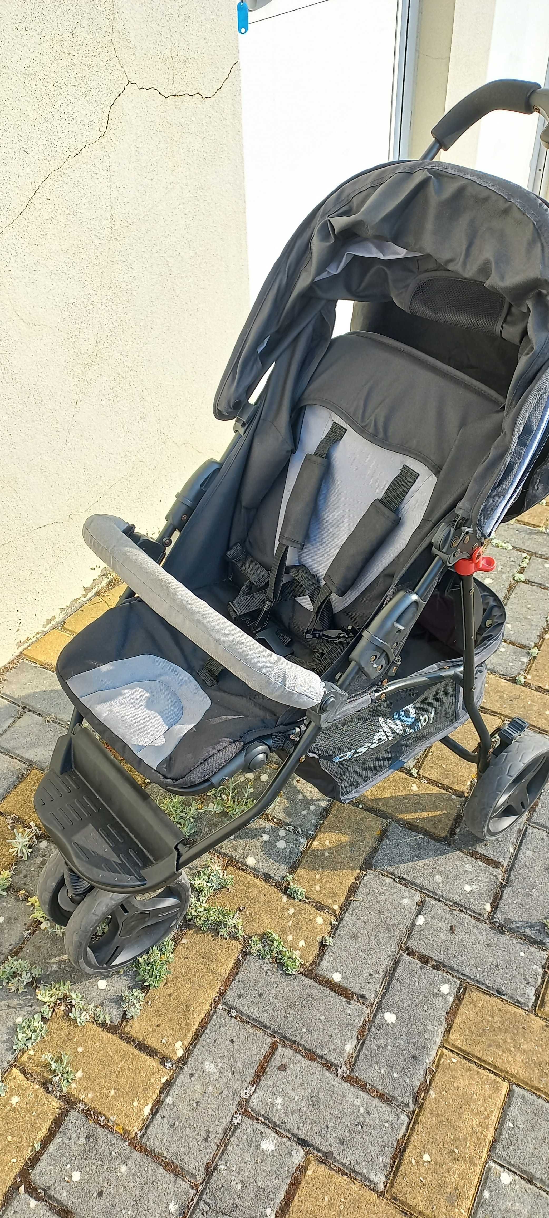 Carrinho Bebé com pouco uso