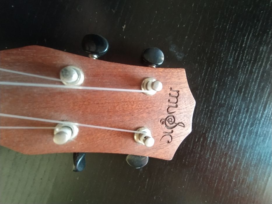 Ukulele madeira Music