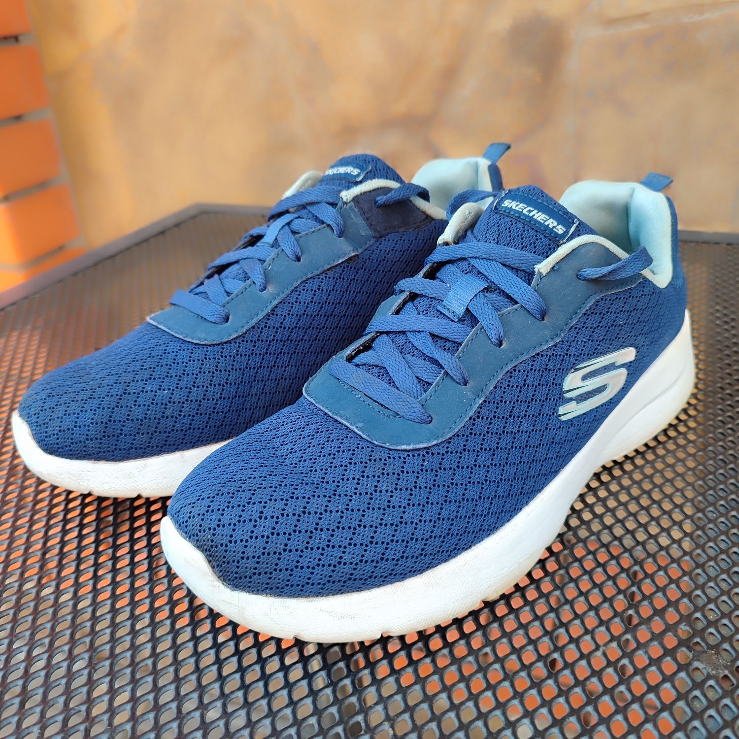 Кроссовки Skechers 40,5 размер (оригинал)