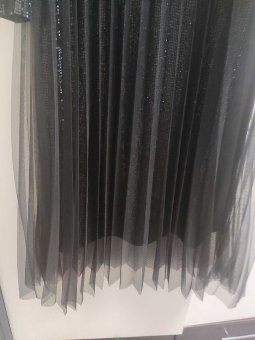 Сукня святкова .Одягнена 1 раз