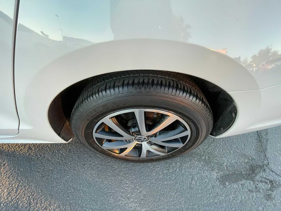 Volkswagen Jetta 1.4T SE      2017