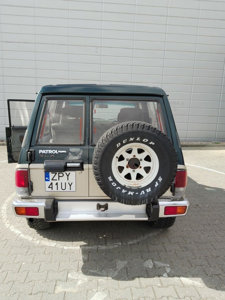 Nissan Patrol Y60 SLX