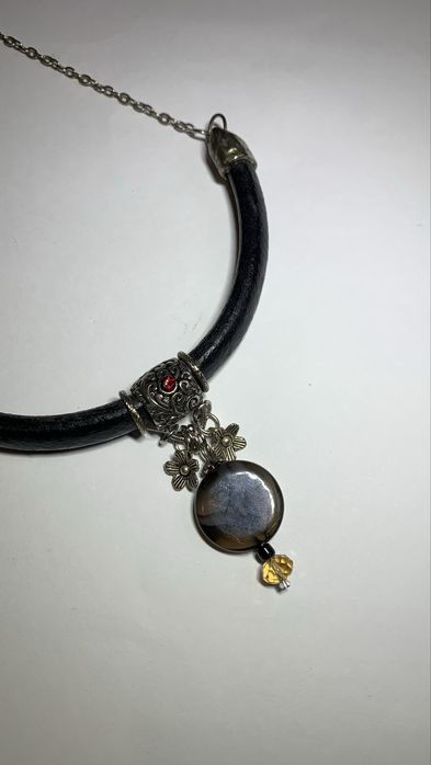 Colar artesanal rustico, vintage.