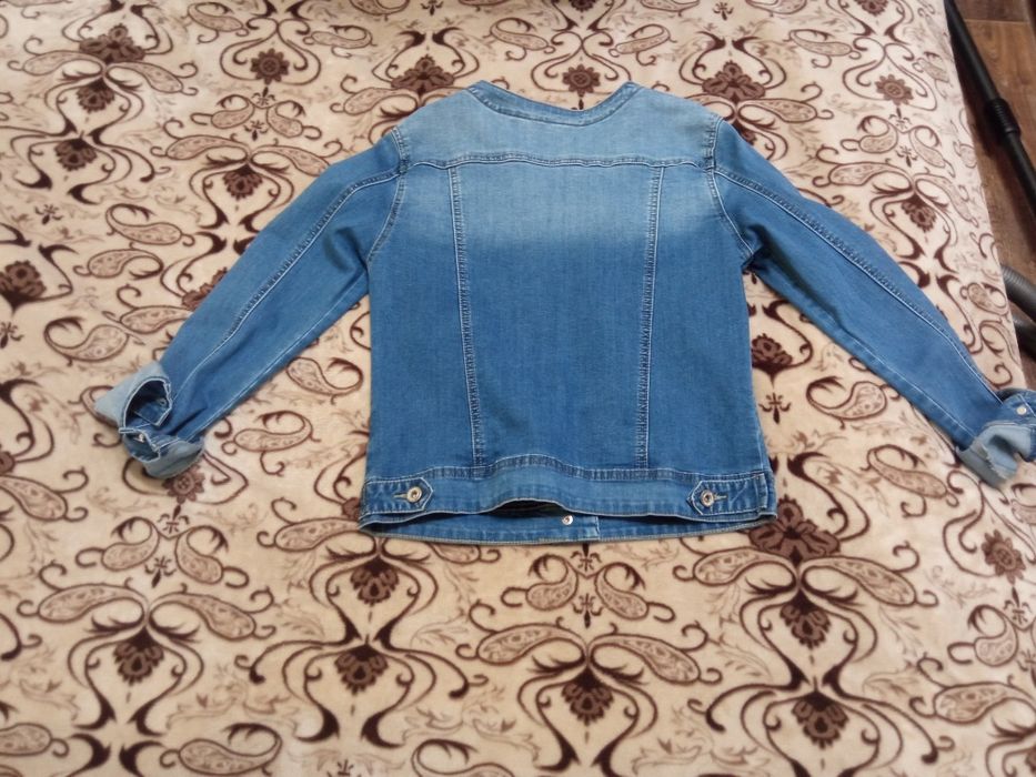 Пиджак женский размер L