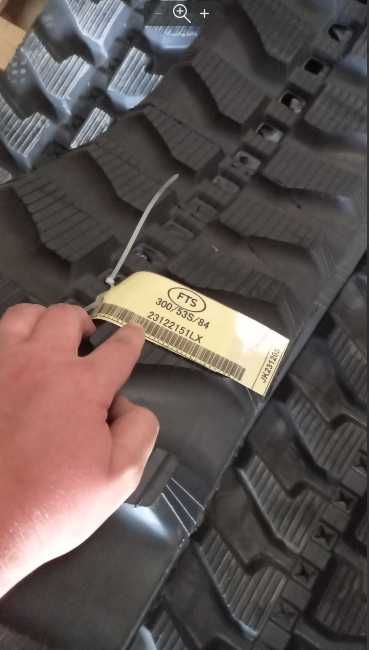 Гумова гусениця 300х53х84K   300/53/84K