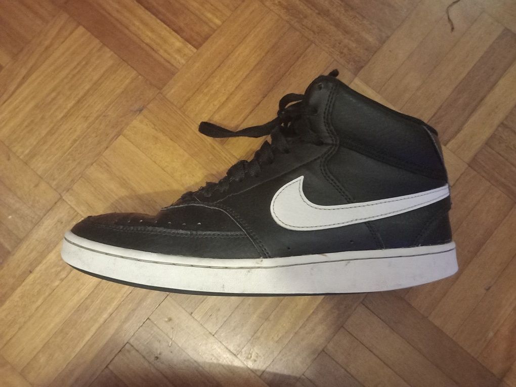 Sapatilhas nike pretas