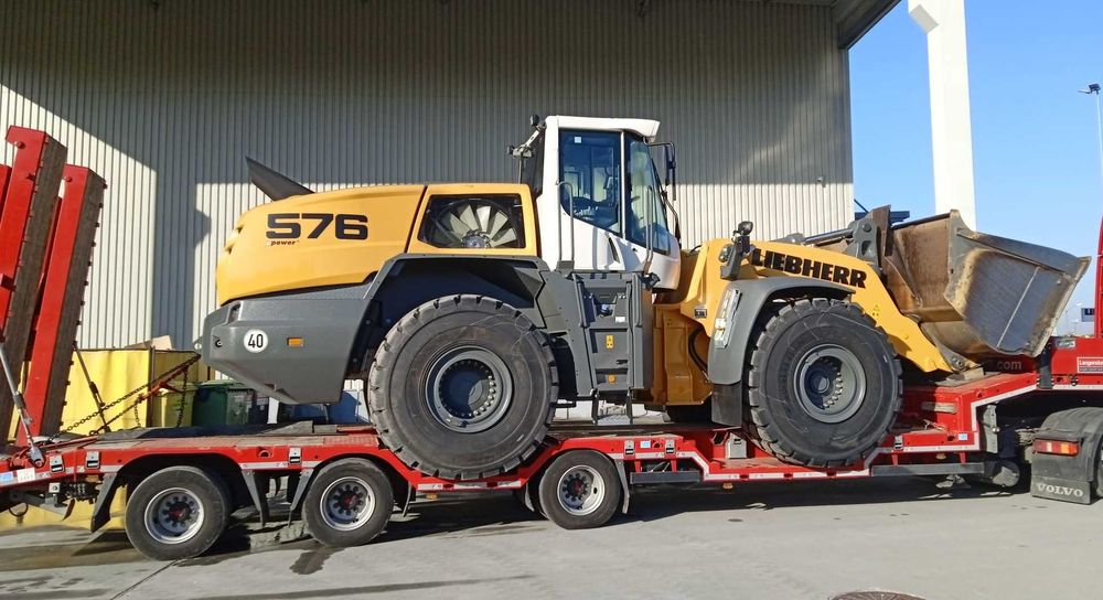 Transport maszyn leśnych laweta niskopodwoziowa semi tiefbett