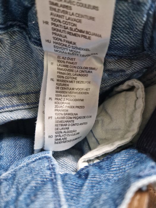 Spodnie jeansowe H&M z regulacją w pasie i szelkami r 68