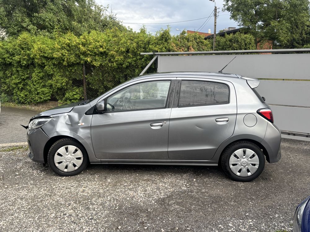 Mitsubishi Space Star 2022 rok 1.2 benzyna z Niemiec. Niski przebieg
