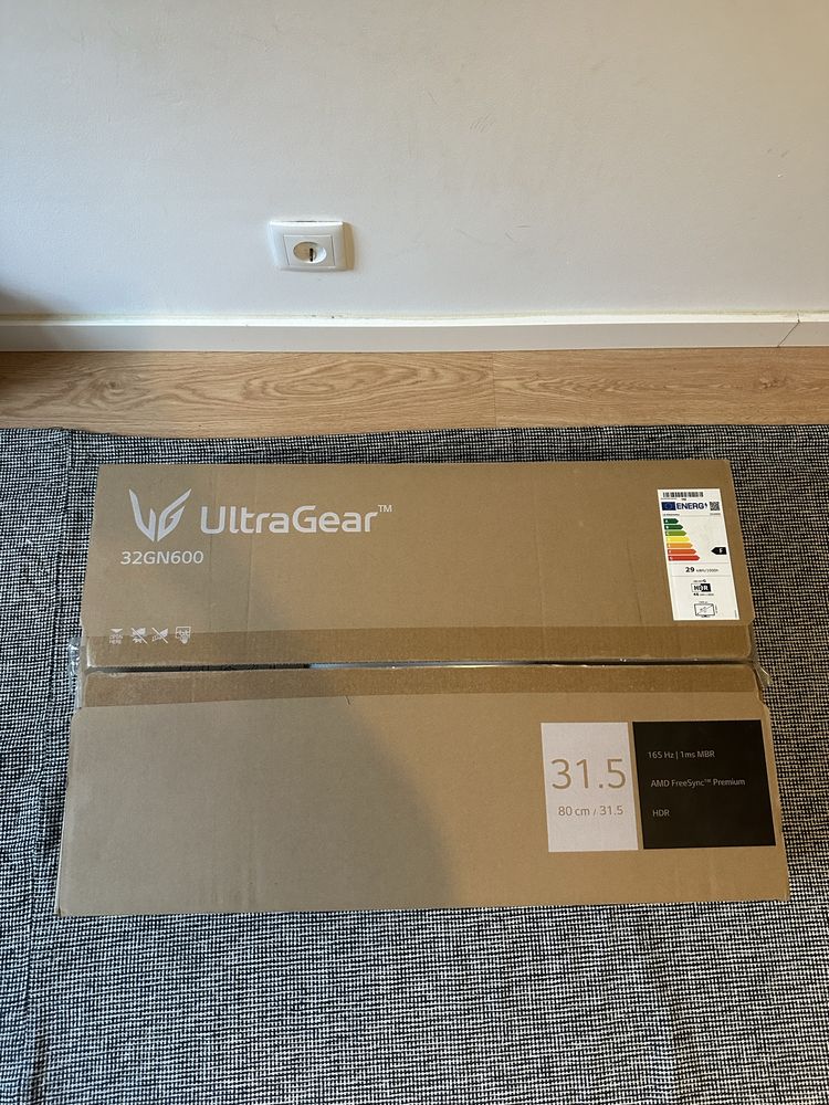 LG Monitor Gaming QHD UltraGear™ de 31,5 polegadas com 165 Hz