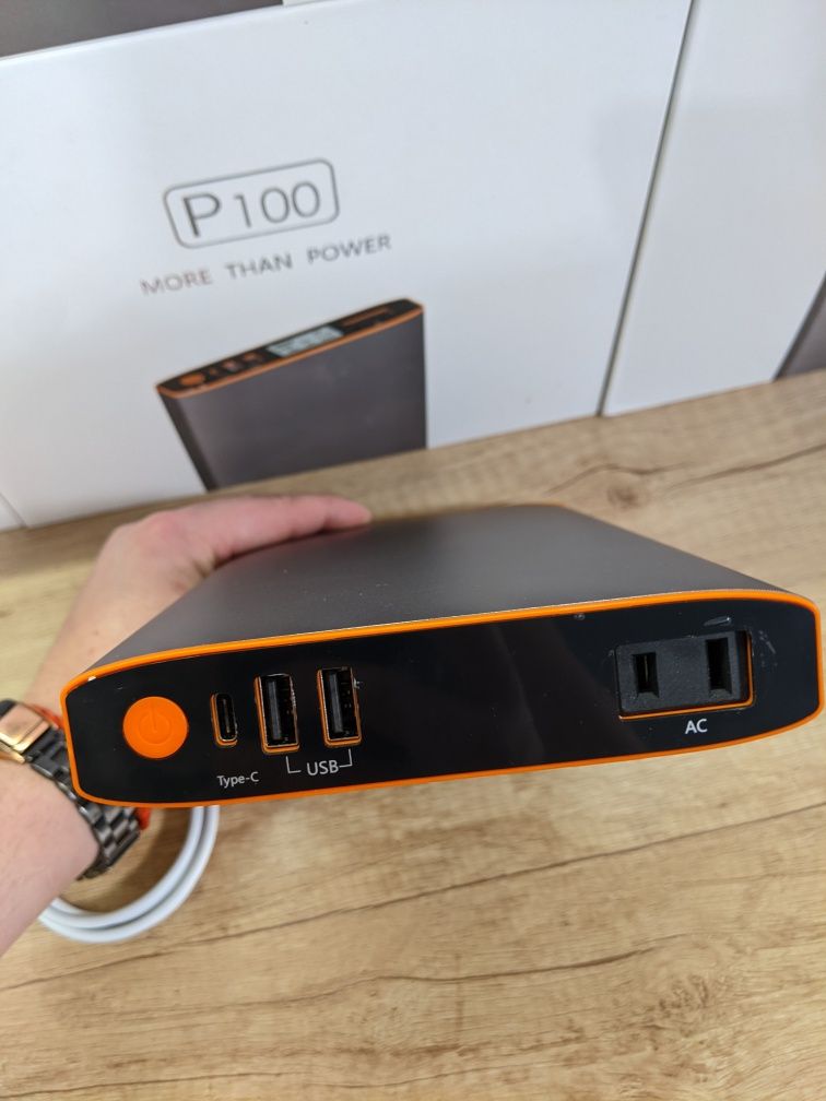 Power bank, електростанція - видає напругу від 5V- 220V.Працює TV 3:30