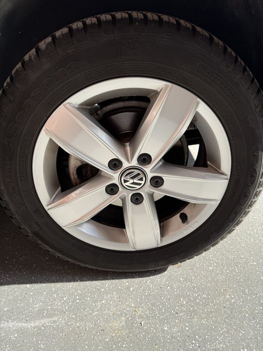 Kola 16” 5x112  opony goodyear vector 215/55/16