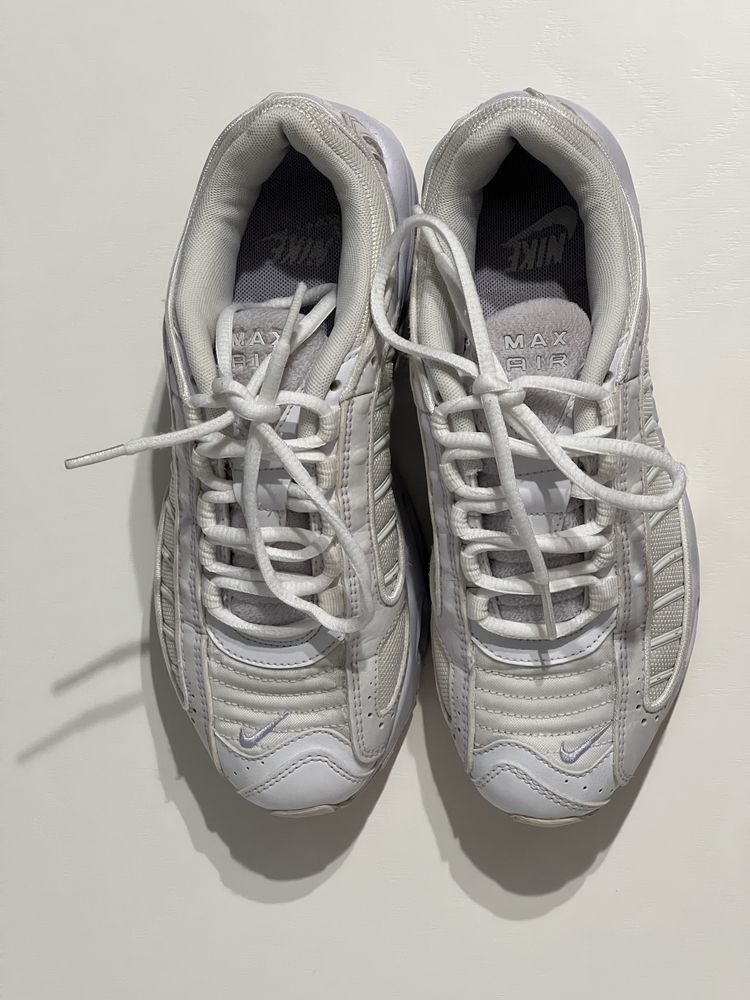 Кросівки Nike Air Max Tailwind 4 (CU3453-100)