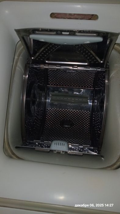 Пральня машина WHIRPOOL