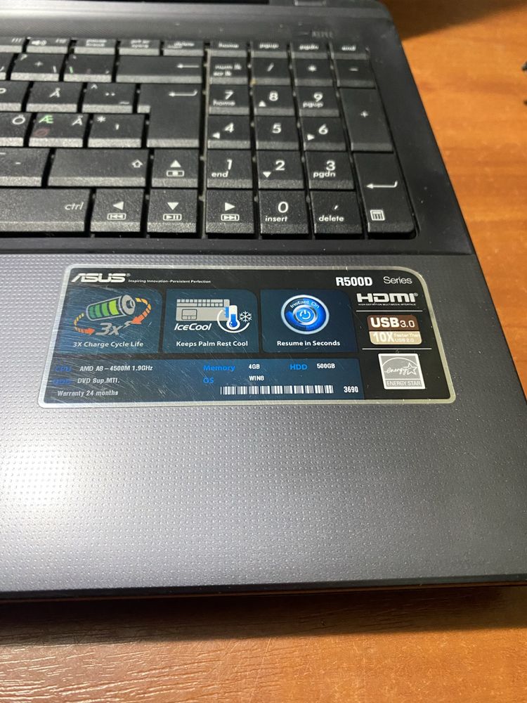 Ноутбук Asus R500D 15.6"/ на запчастини! N2082