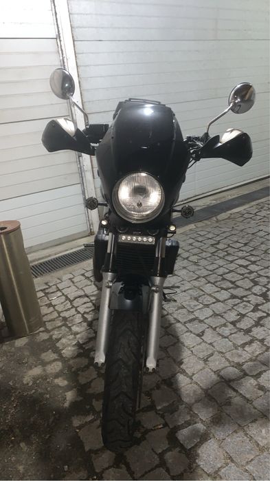 Honda NTV650 Revere