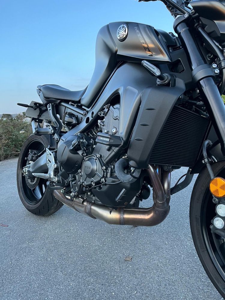 Yamaha MT-09 praticamente nova