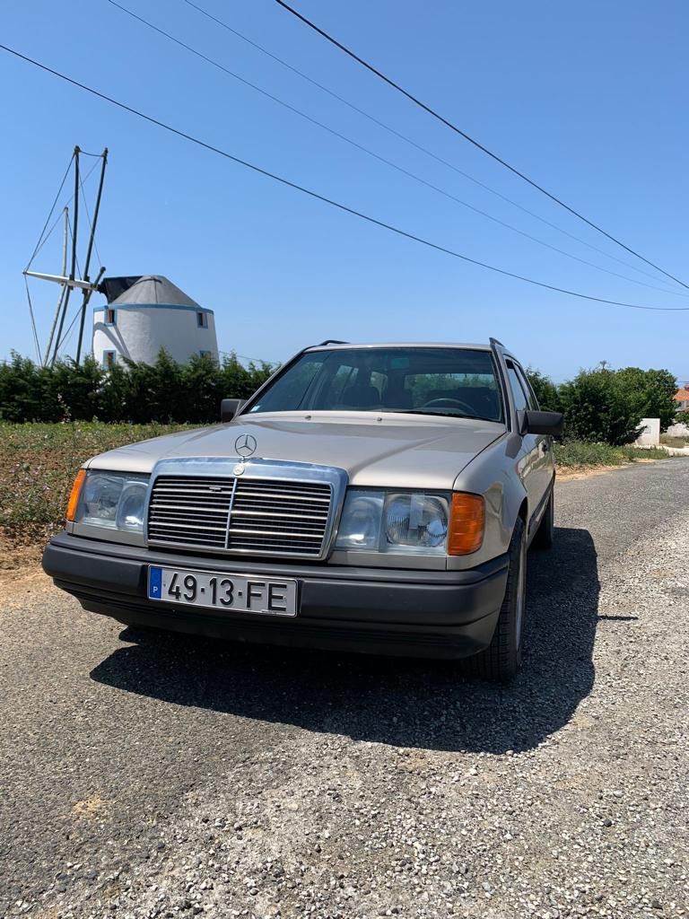 Mercedes W124 250TD