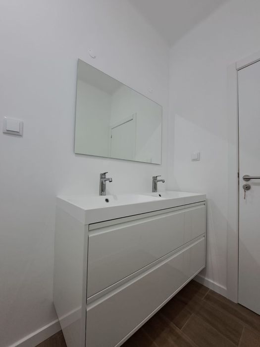Apartamento T2 totalmente remodelado, Rio de Mouro