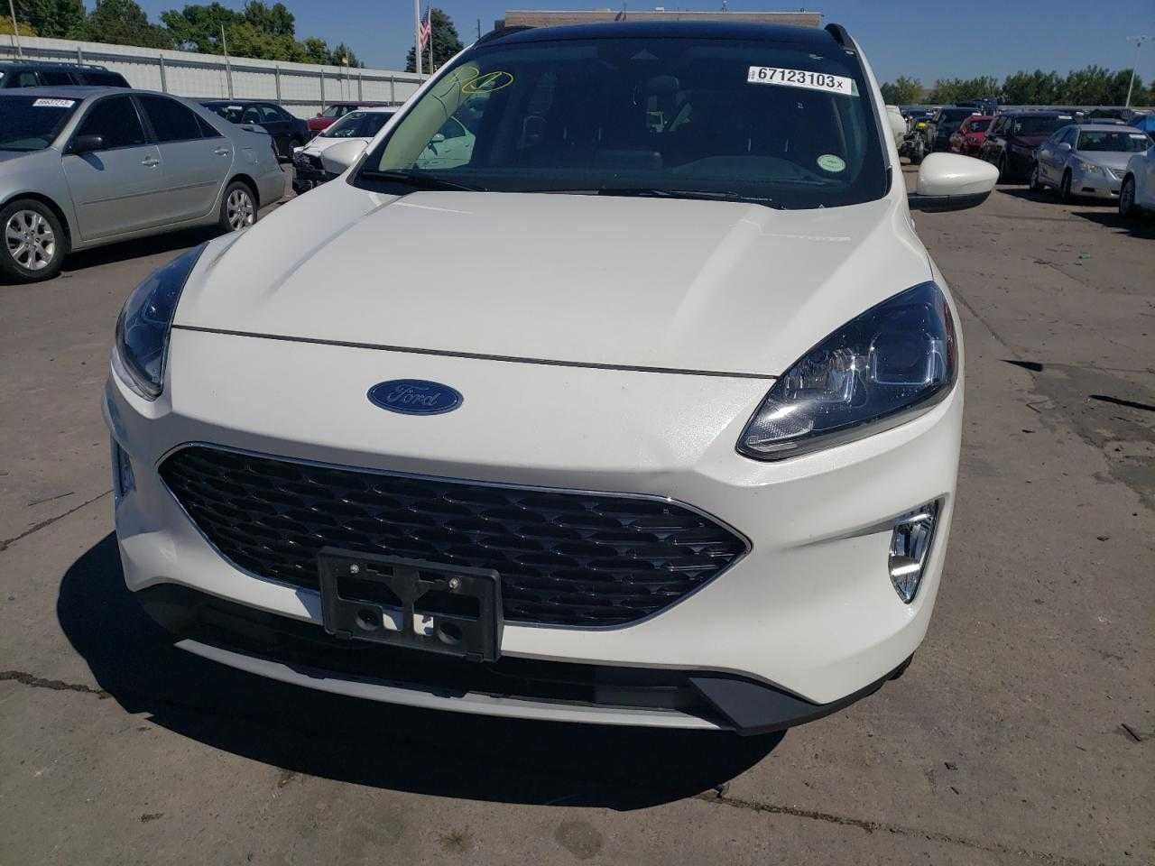 FORD ESCAPE SEL 2020 під пригін США