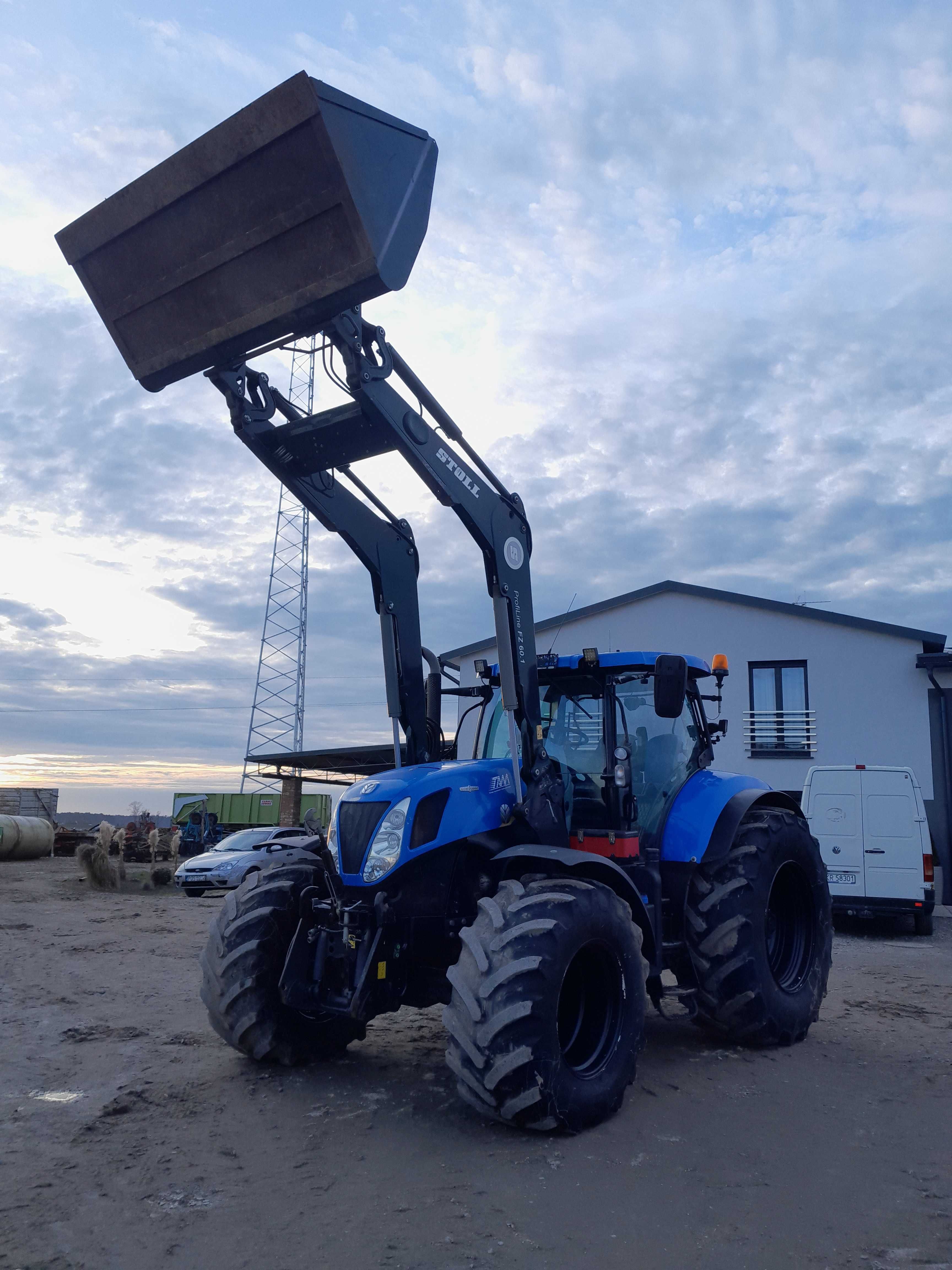 New Holland T7.220 Full opcja 2015 r. tur Stoll przedni WOM Nawigacja