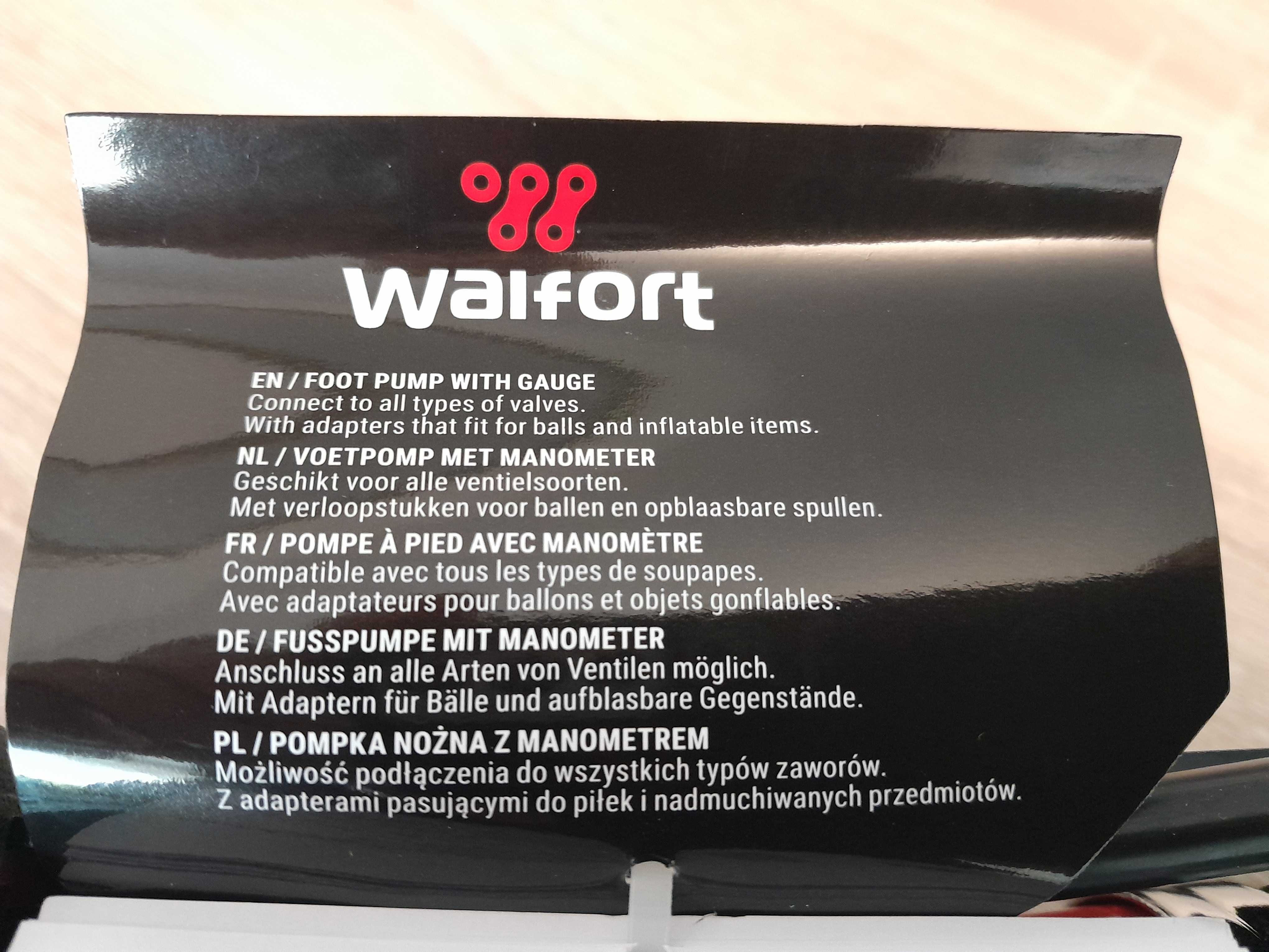 Nowa pompka nożna Walfort z manometrem.