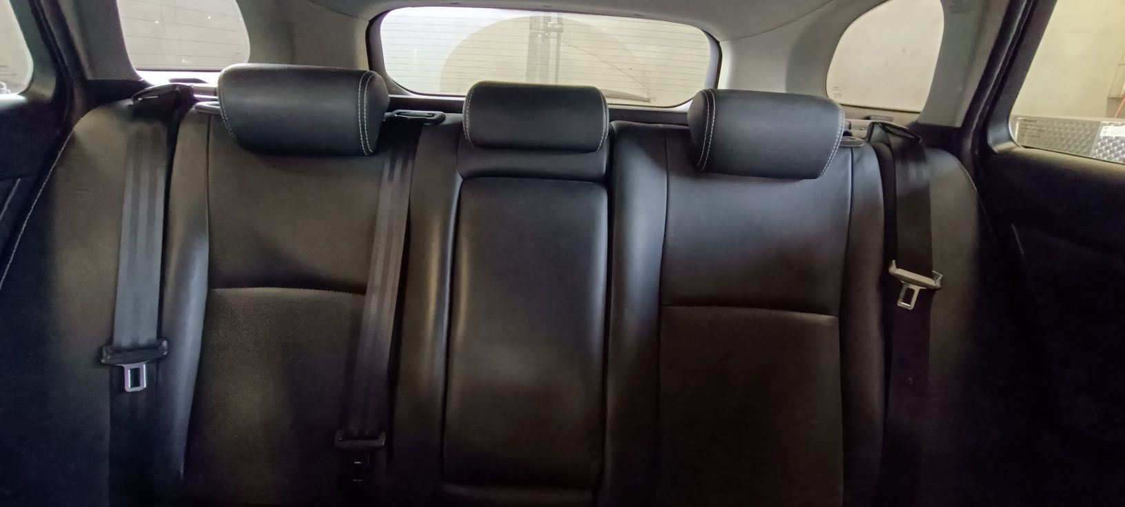 Toyota Avensis 2.0 Luxury