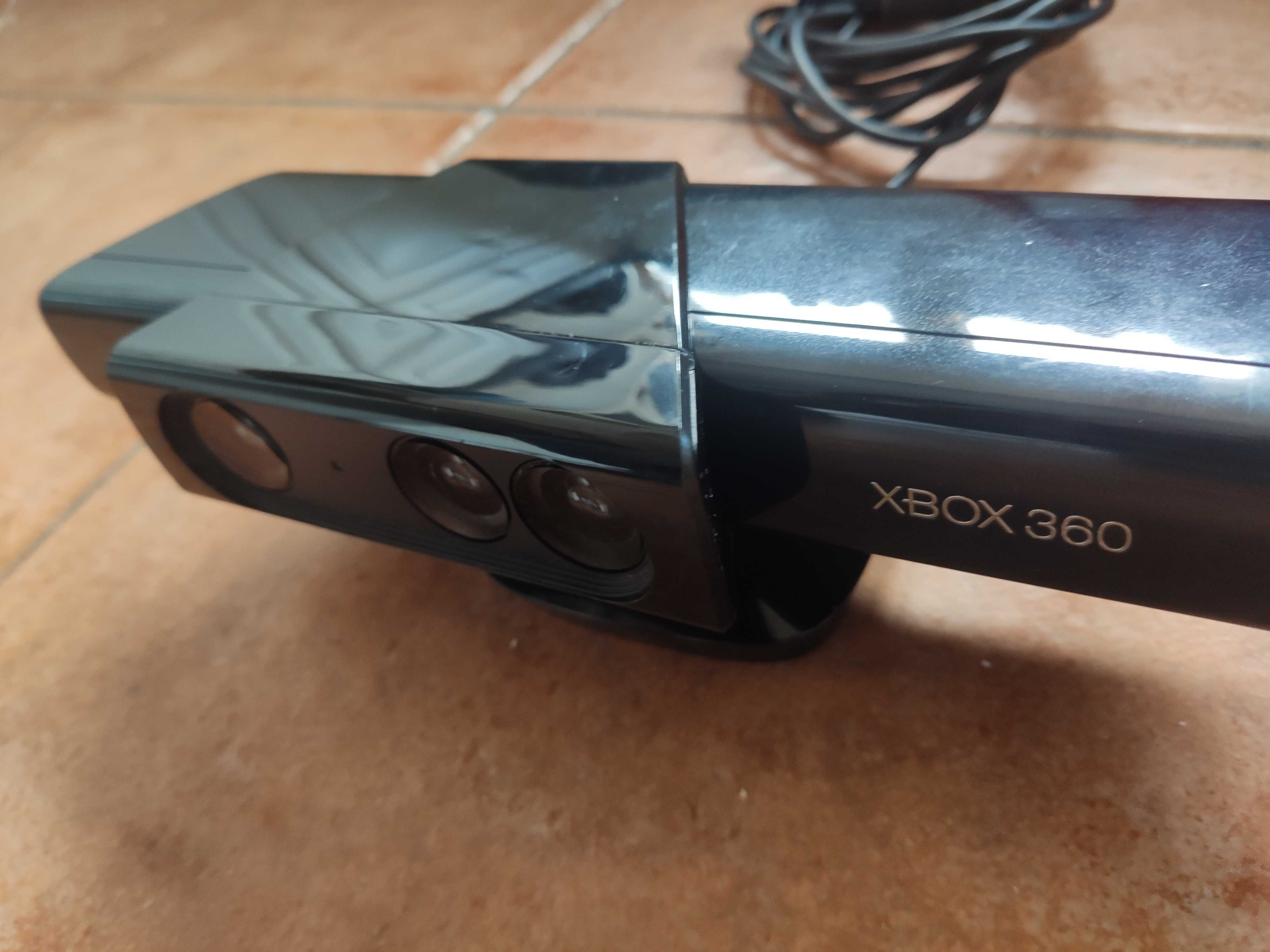 Xbox 360 E(Ultimo mod)+3 comandos+10 Jogos+Kinekt+Niko zoom+volante..