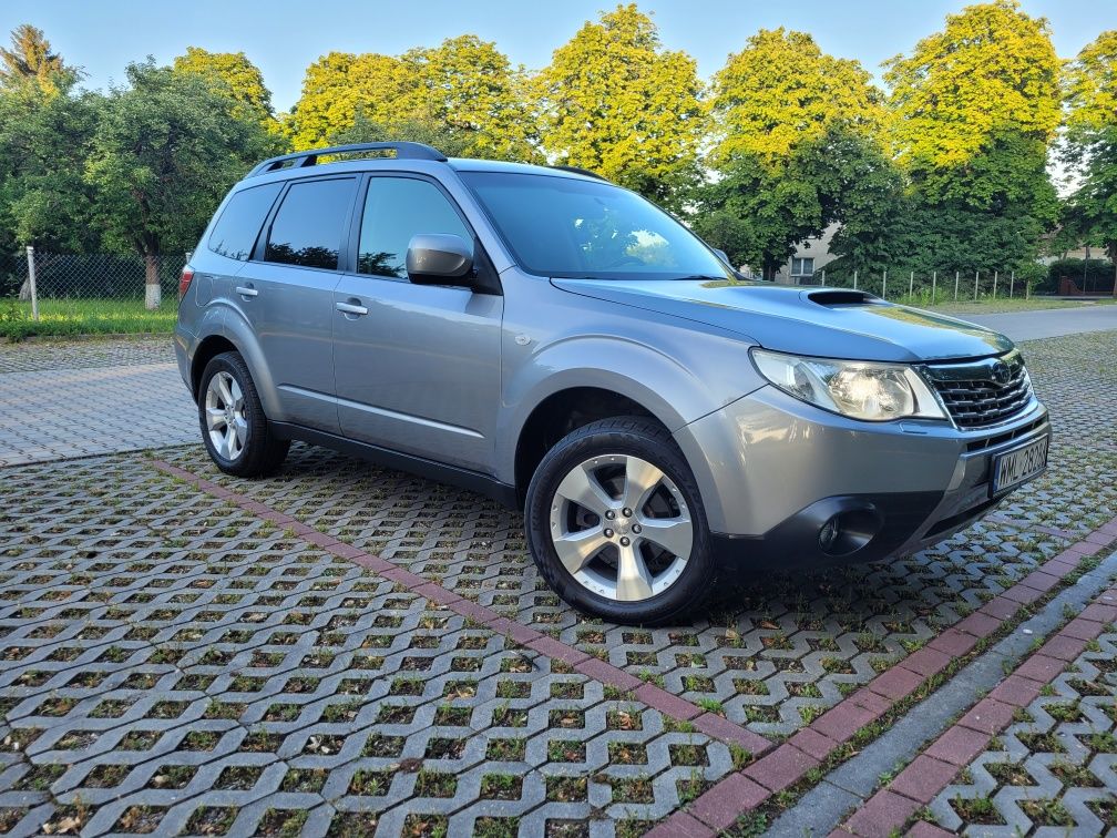 Subaru forester 2.0D 147ps 4x4 przebieg 183tys EURO 5