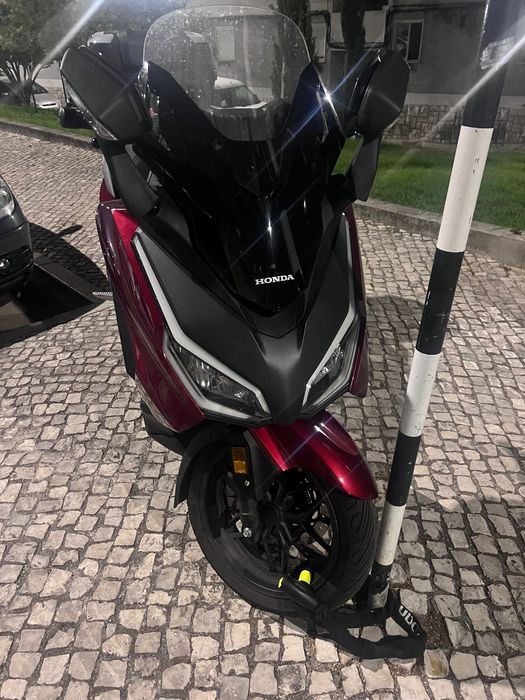 Honda Forza 350cc 2025