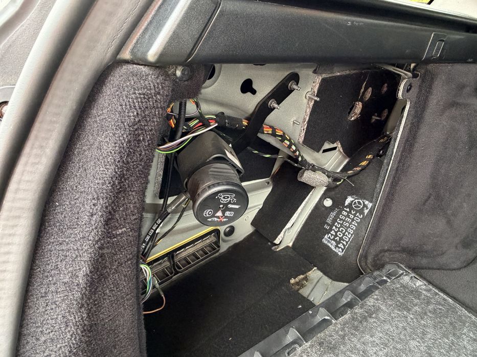 Mercedes C 180 Kompressor / swiezy serwis / HAK / El klapa / PL