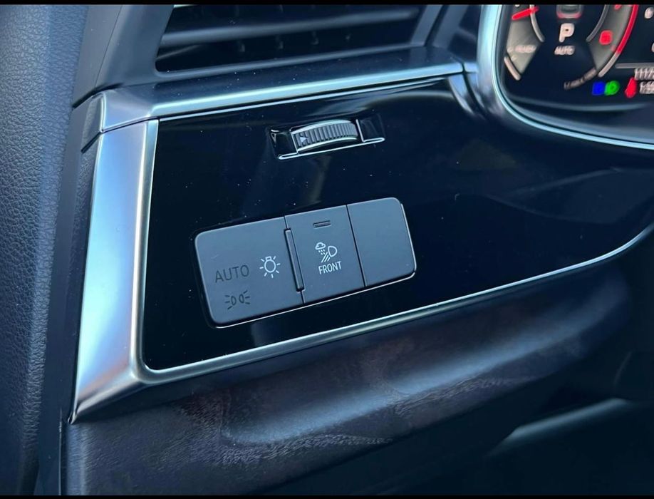 Audi Q8 2020 S-Line