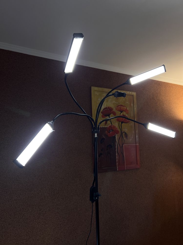Світлодіодна лампа-штатив LED FILL LIGHT