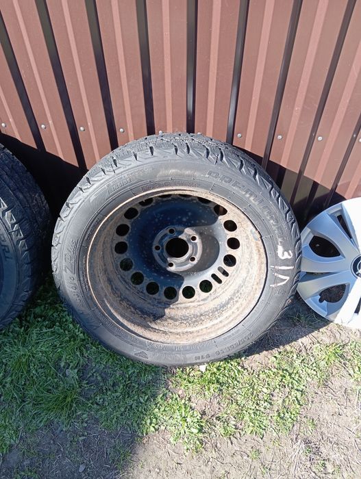 Продам комплект зимових коліс