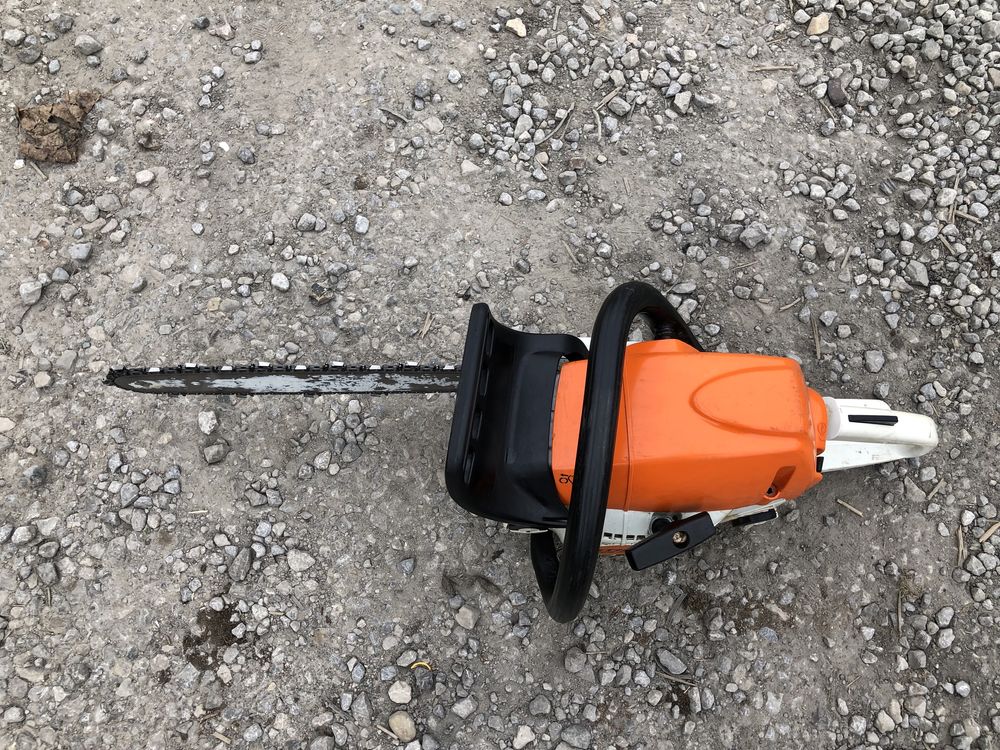 Pila spalinowa do ciecia drewna Stihl ms 251 moc 3kM