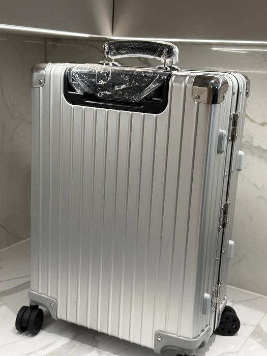 Rimowa Classic /валіза алюмінієва ручна поклажа/ручная кладь /чемодан